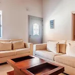 شقة Koul House ليفكيمي