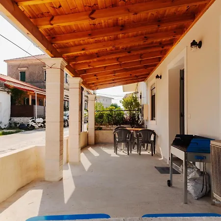 Daire Koul House *