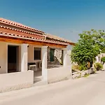 Koul House